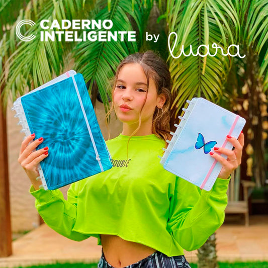Luara com o seu Caderno Inteligente Malibu e Caderno Inteligente Venice